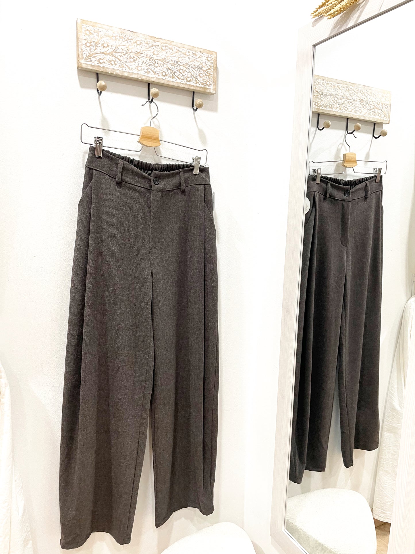 Pantalón traje bombacho