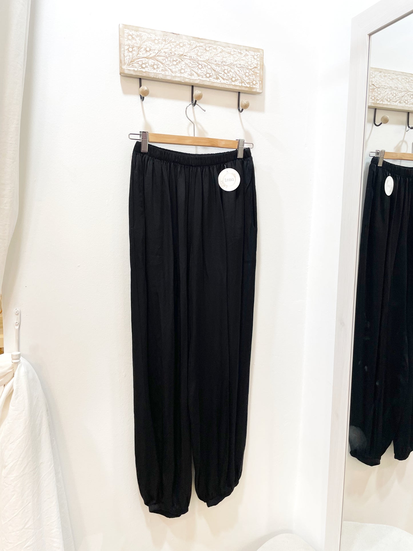 Pantalón satén bombacho
