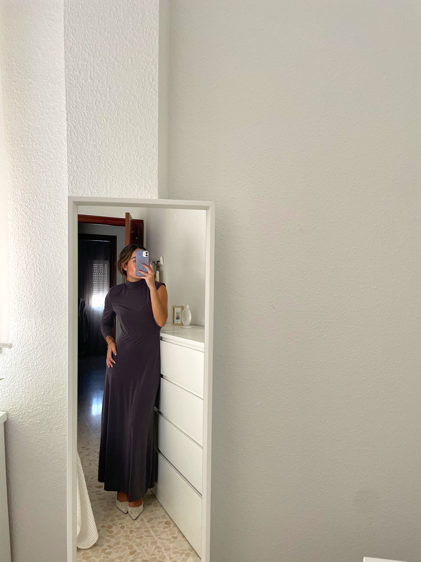 Vestido gris una manga