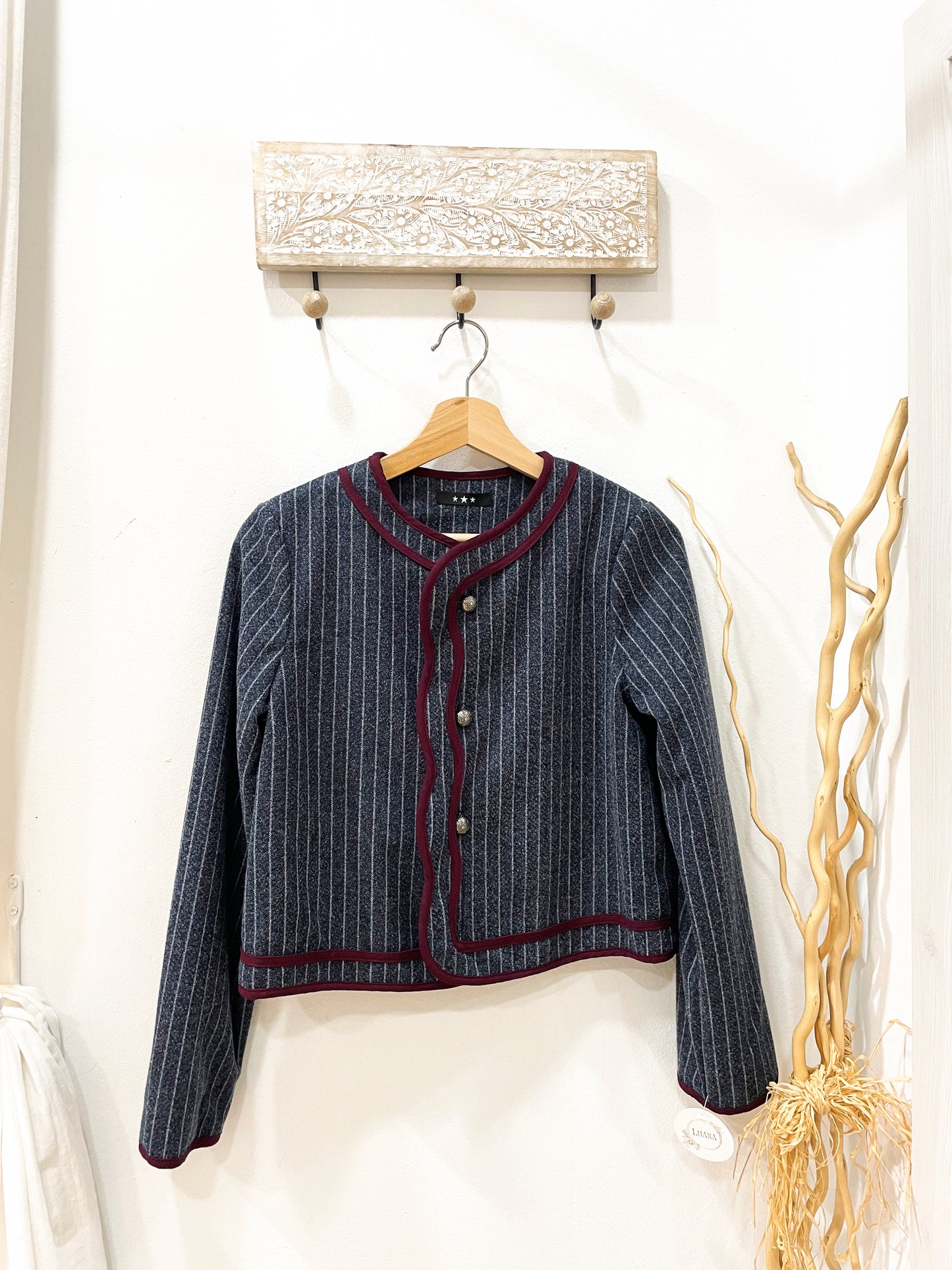 Chaqueta lĂnea burdeos