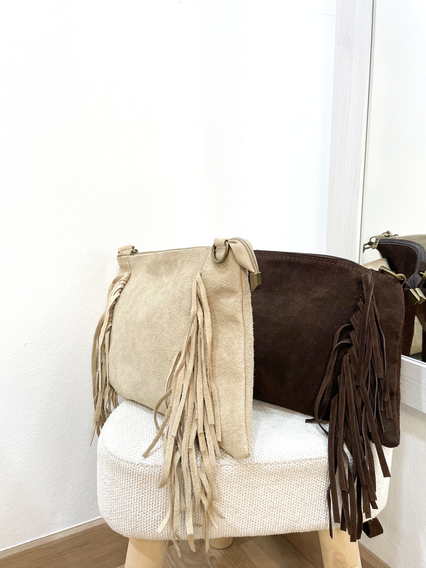 Bolso piel flecos