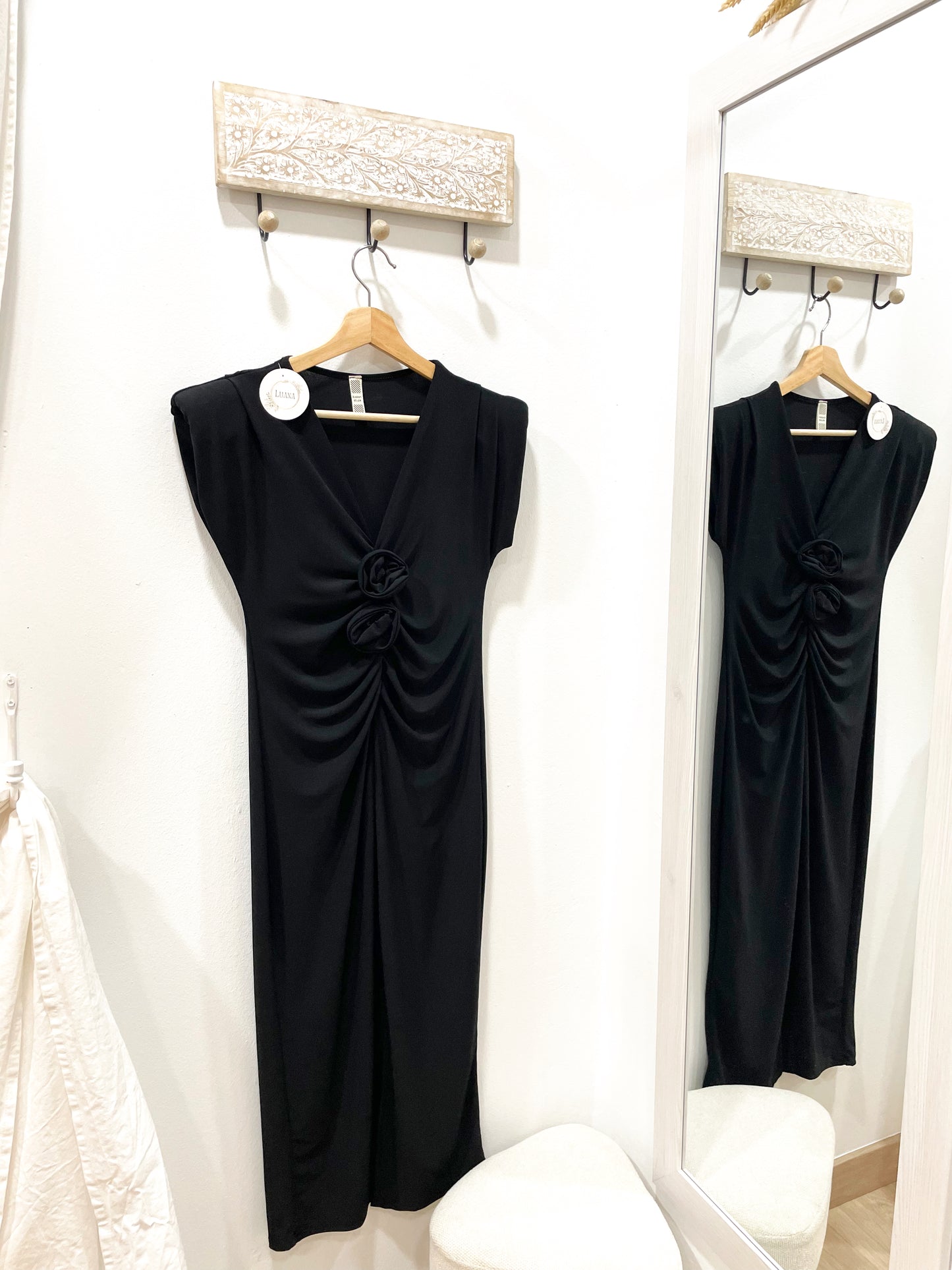 Vestido flor negro