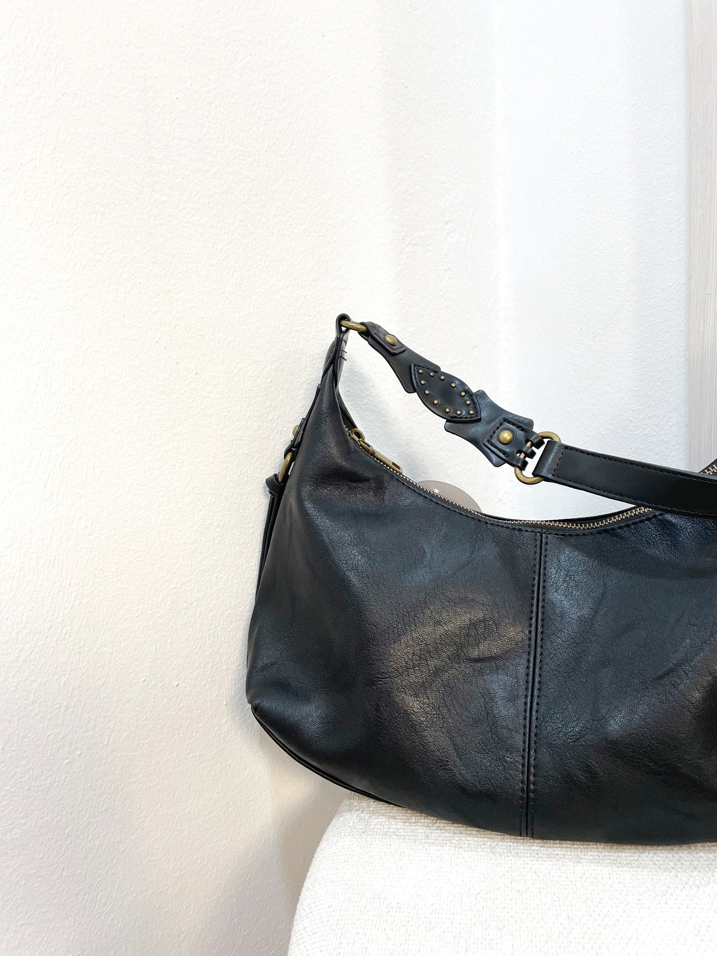 Bolso negro detalles