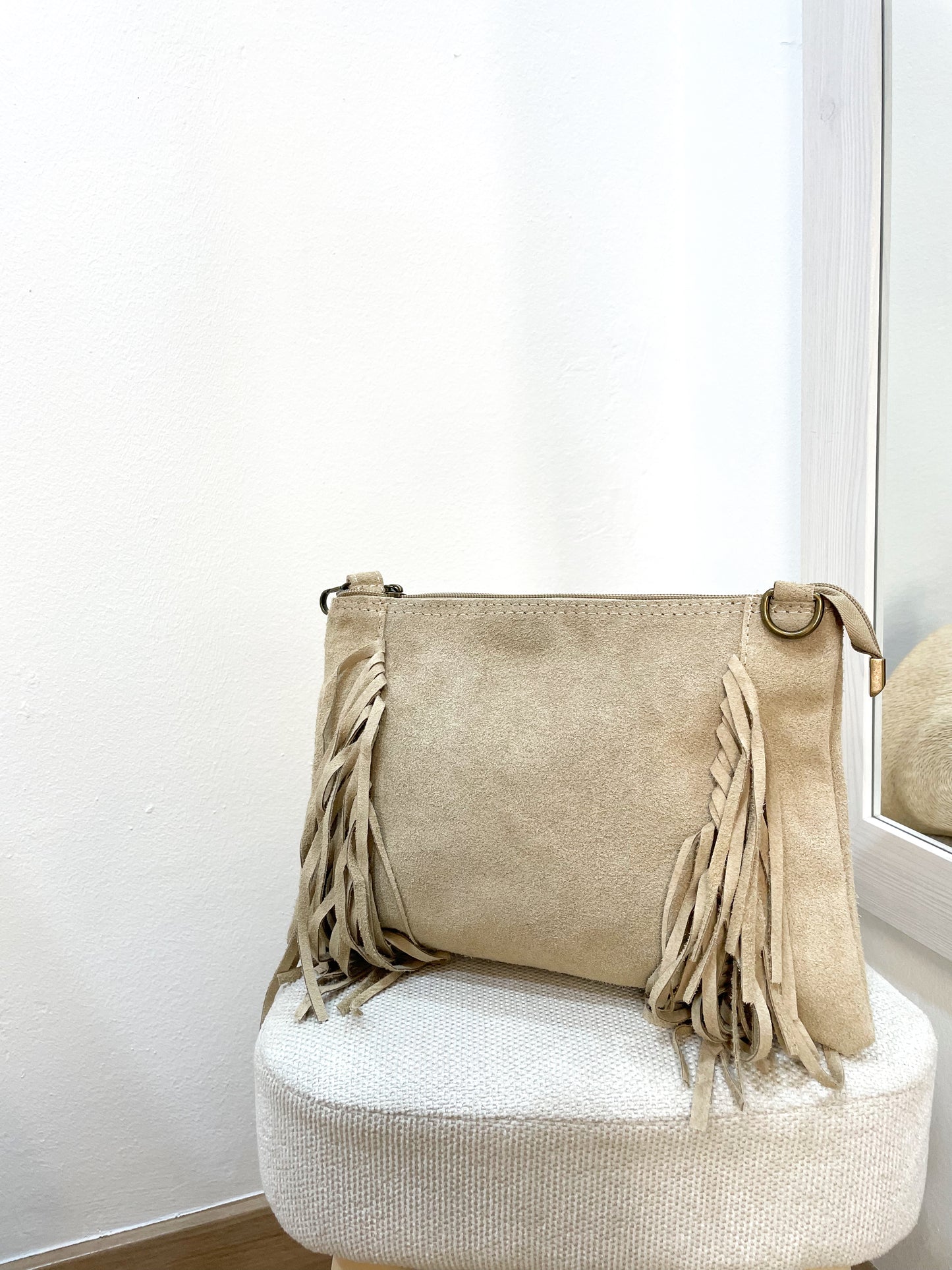 Bolso piel flecos