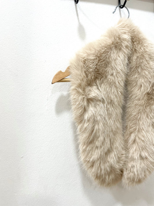 Cuello de pelos (+colores)