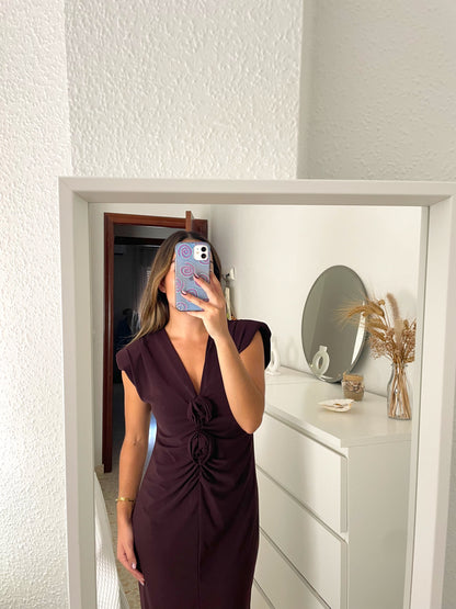 Vestido rosas burdeos