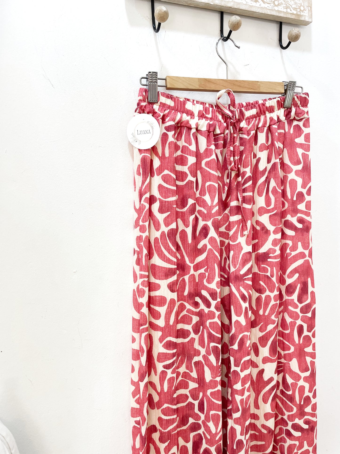 Pantalón estampado rosa
