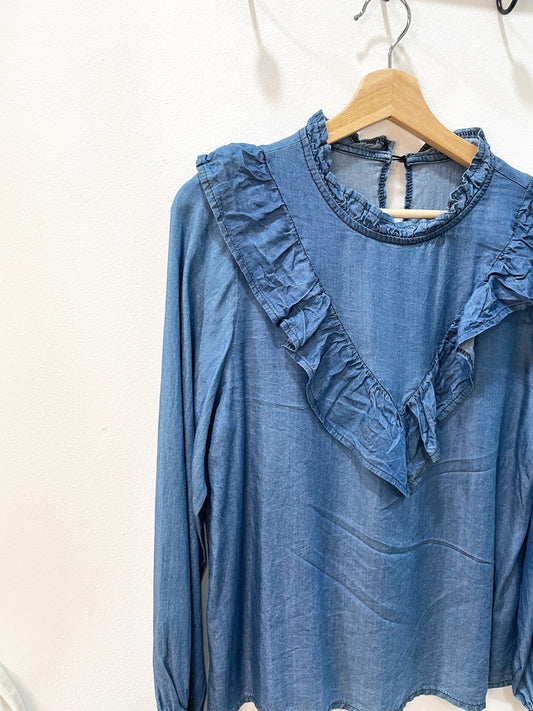 Blusa vaquera volante