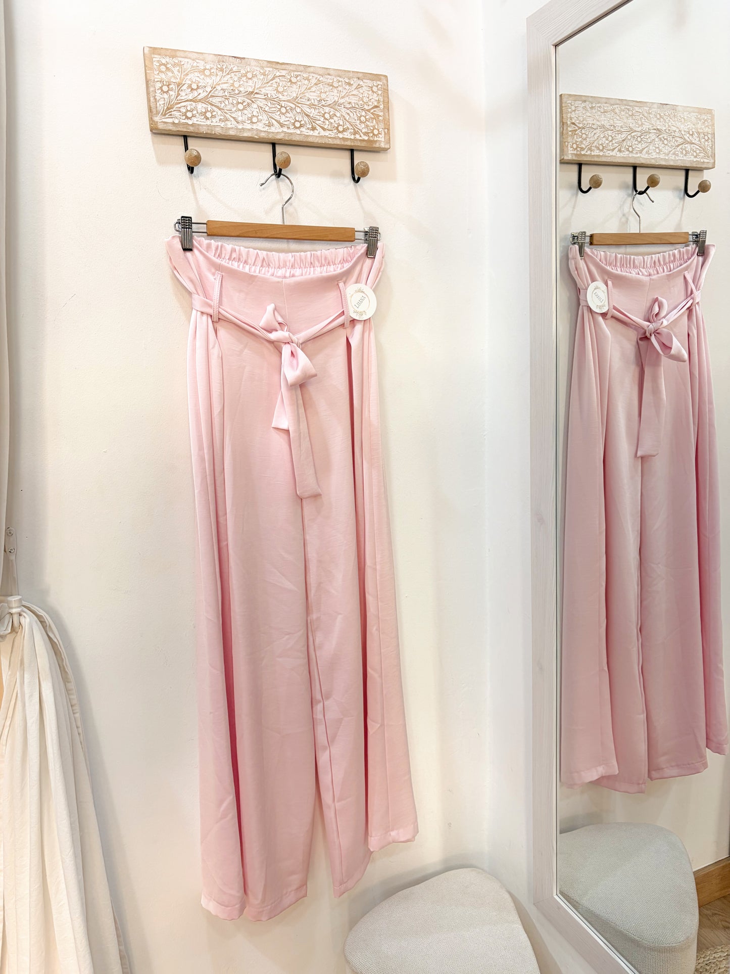 Pantalón pinzas rosa