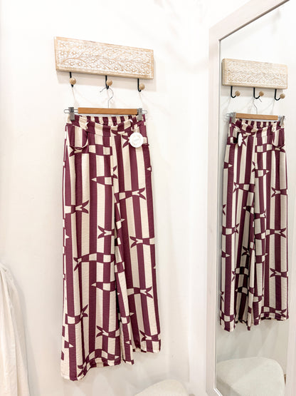 Pantalón estampado pez