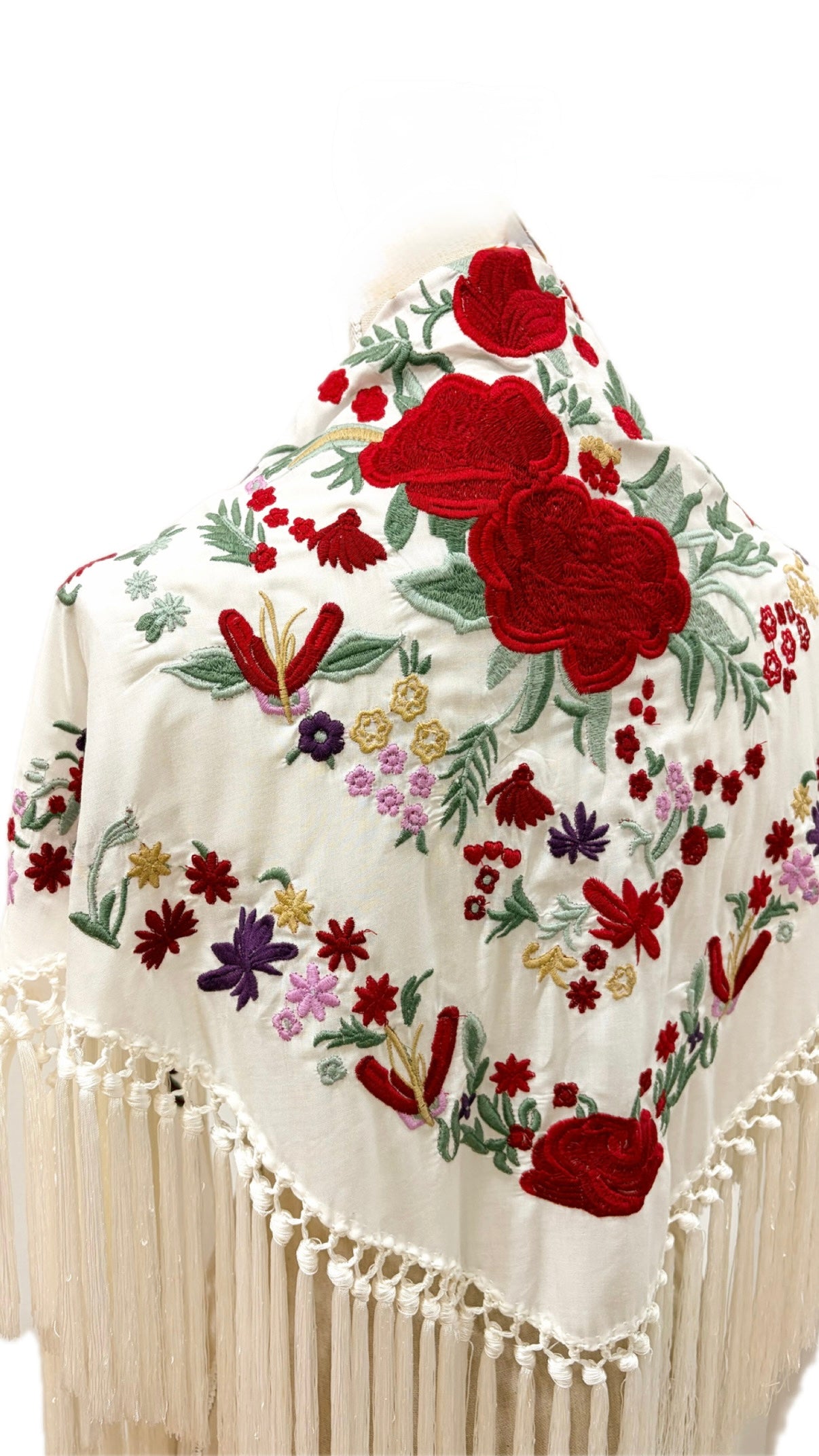 Mantón bordado 22