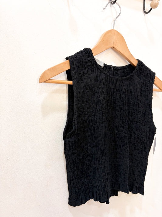 Top nido abeja negro