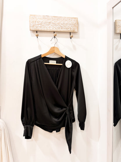 Blusa negra