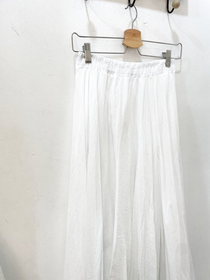 Falda blanca