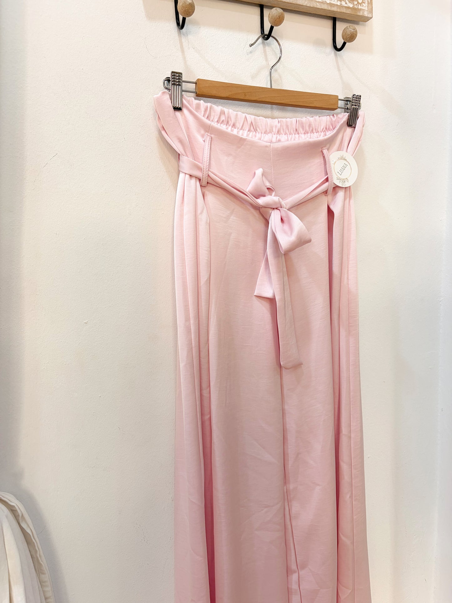 Pantalón pinzas rosa