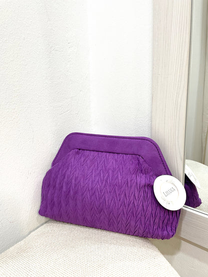 Cartera morada textura