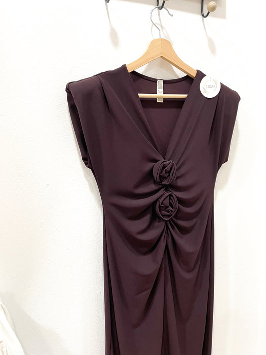 Vestido rosas burdeos