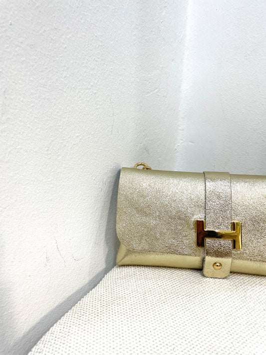 Bolso dorado