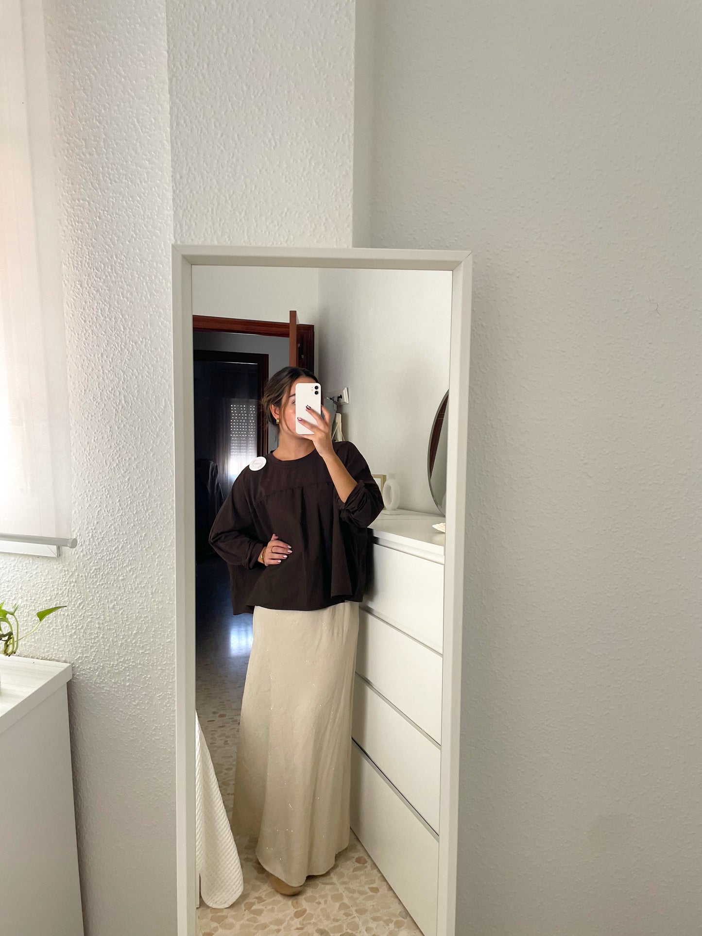 Falda beige brillo