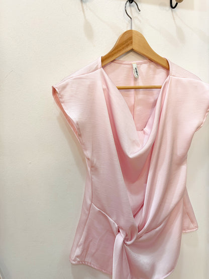Blusa satinada rosa