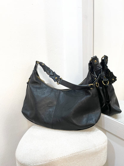 Bolso negro detalles