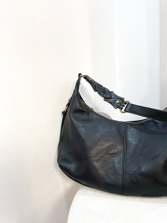 Bolso negro detalles
