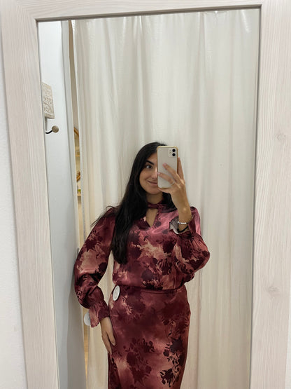 Blusa satinada estampado