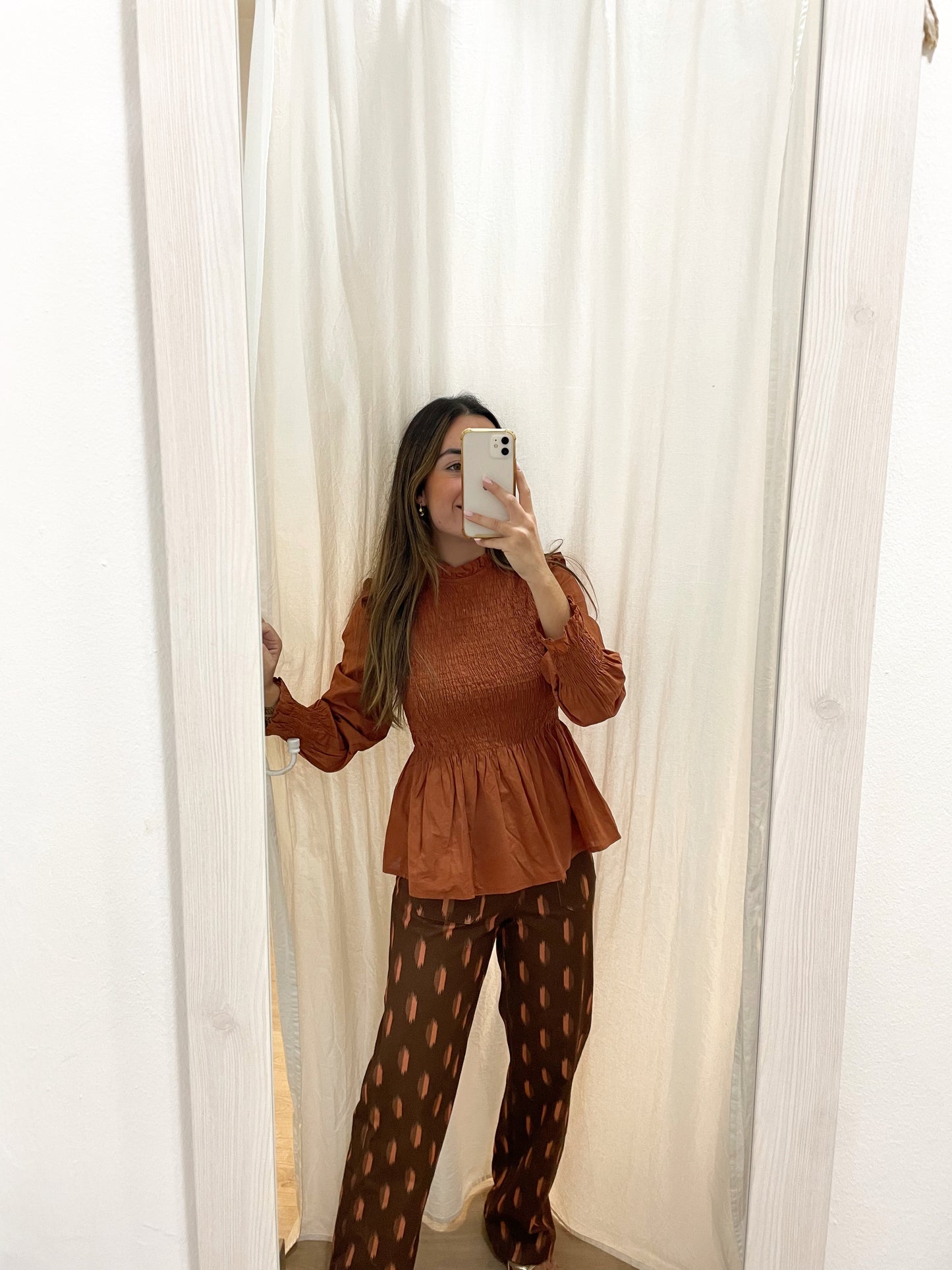 Pantalón vaquero estampado