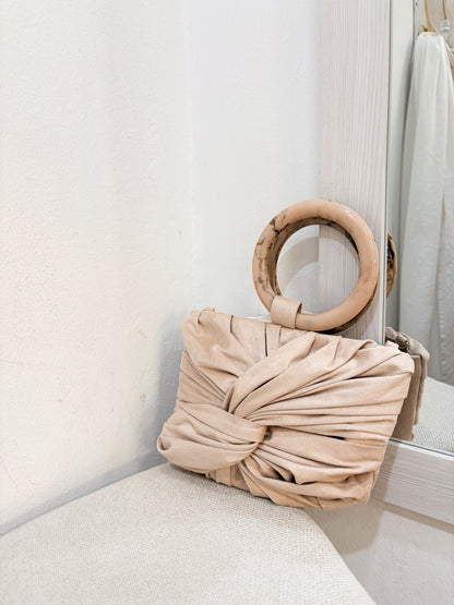 Bolso nudo