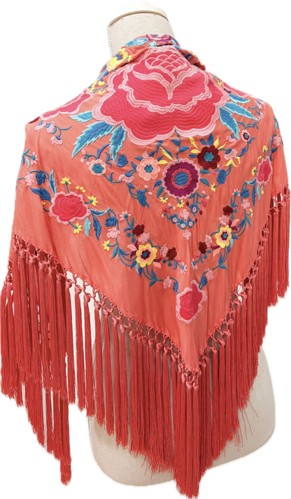 Mantón bordado 2